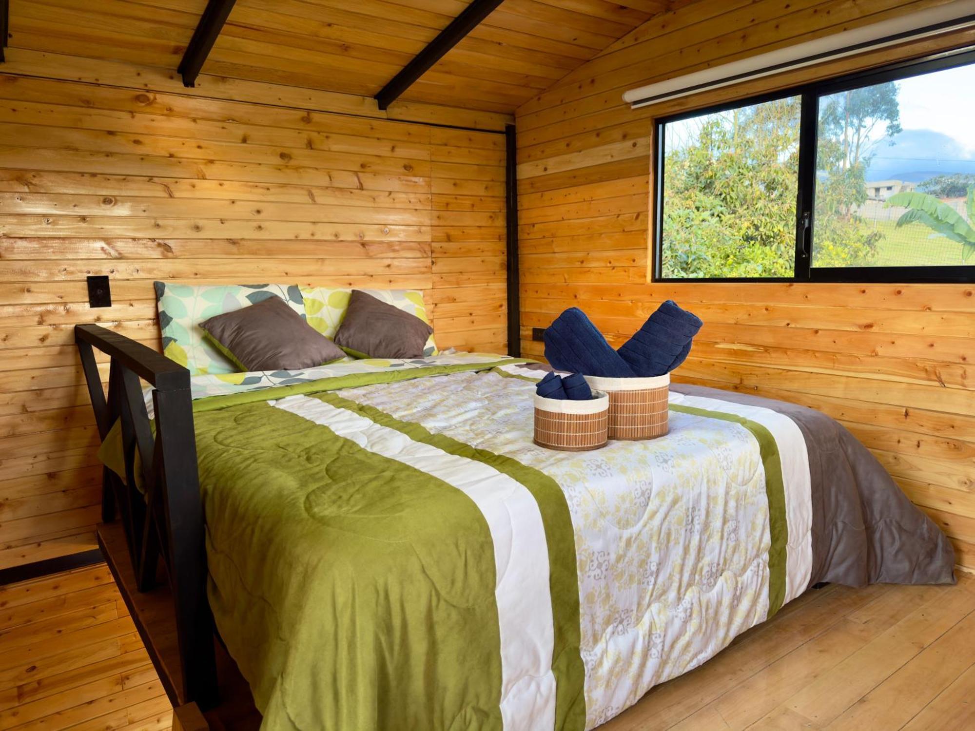 Tabla Bella Country house *